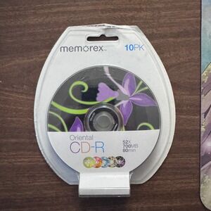 Memorex 10pk Oriental CD R 52x 700MB 80min Blank Recordable Disc